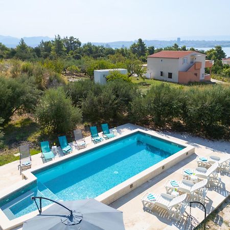 Casa Felice Apartments-Holiday Home Каштела Екстер'єр фото