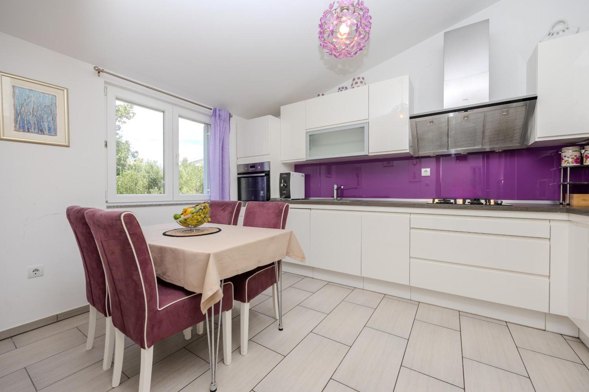 Casa Felice Apartments-Holiday Home Каштела Екстер'єр фото