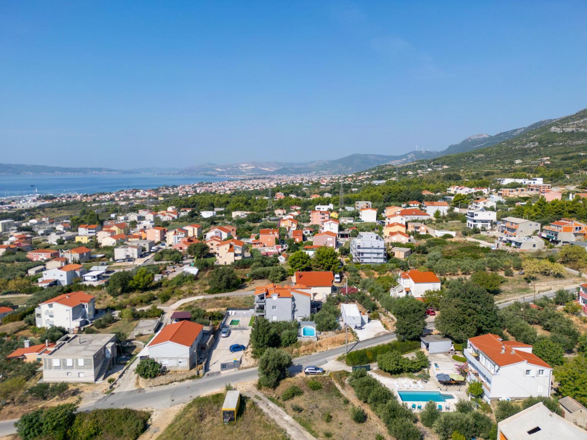 Casa Felice Apartments-Holiday Home Каштела Екстер'єр фото