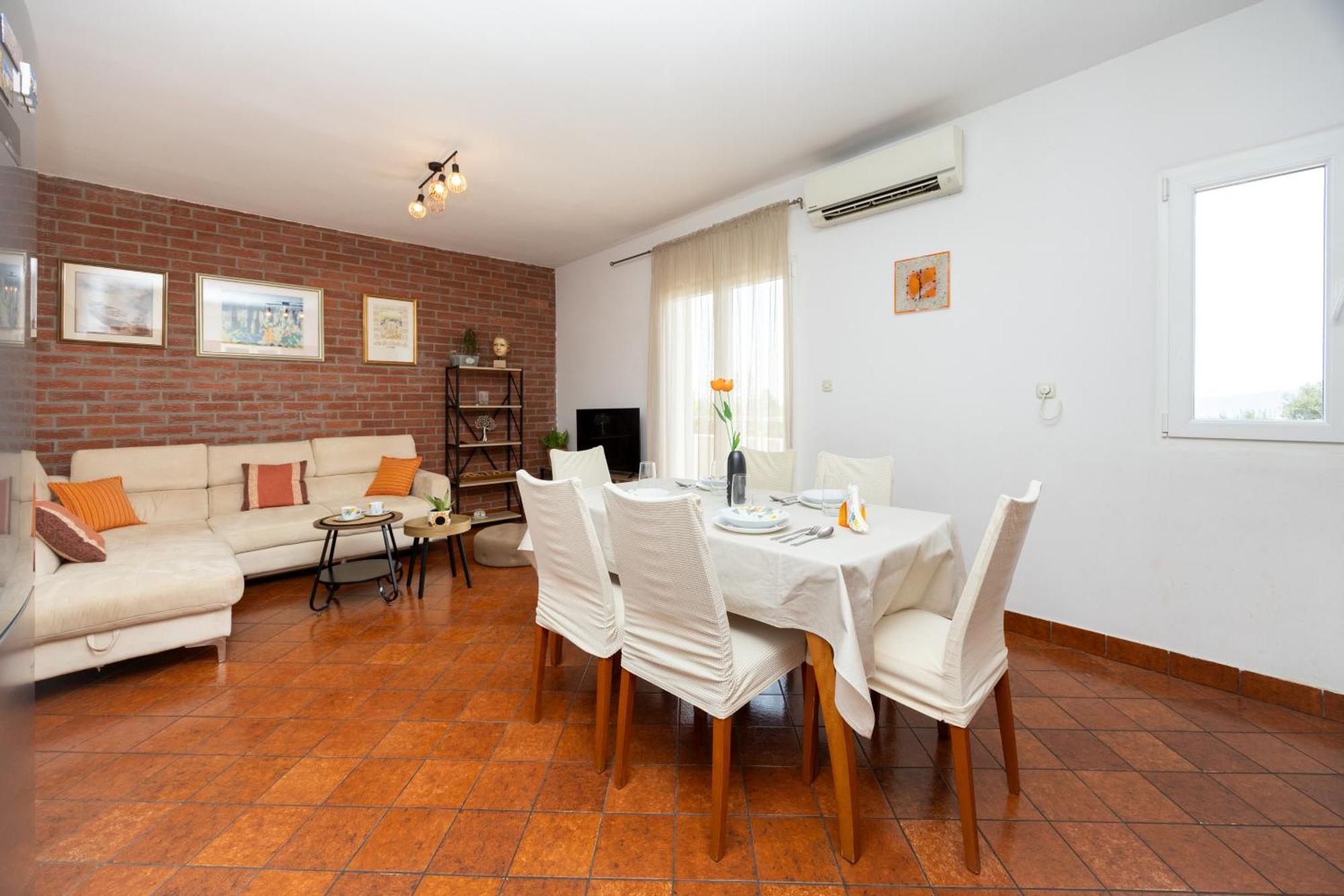 Casa Felice Apartments-Holiday Home Каштела Екстер'єр фото