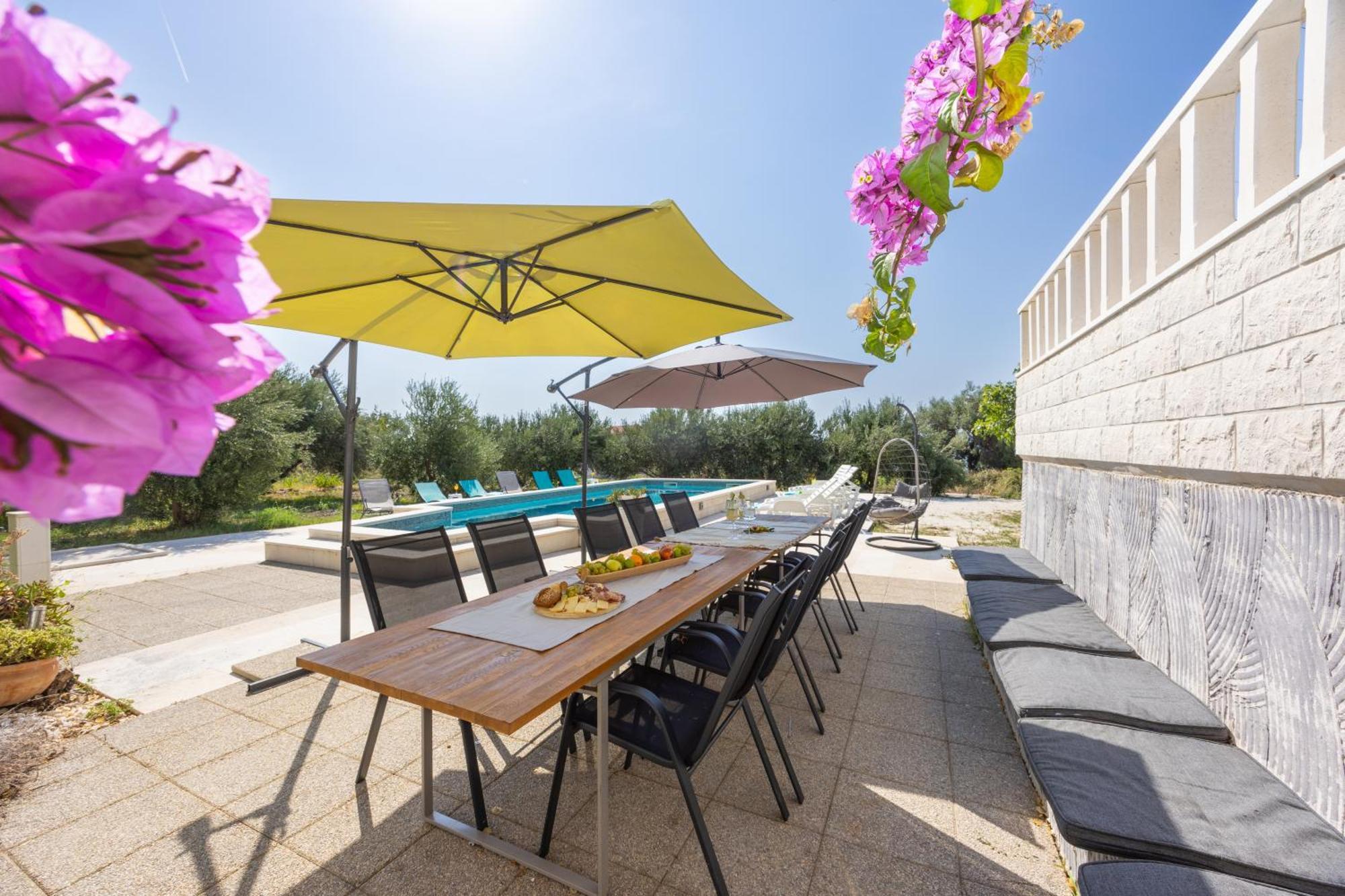 Casa Felice Apartments-Holiday Home Каштела Екстер'єр фото